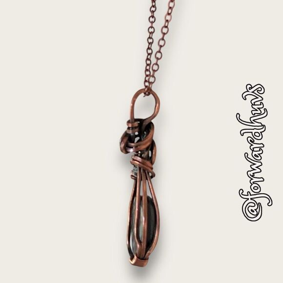 Hand Crafted Copper Wire & Abalone Pendant 18”Necklace - Picture 6 of 10